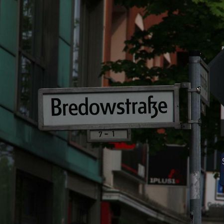 Zentral Gelegen - Stilvolles Appartment In Moabit Berlim Exterior foto